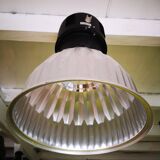 Black and metal industrial hanging lamp