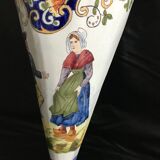 Desvres décor Rouen vase suspended