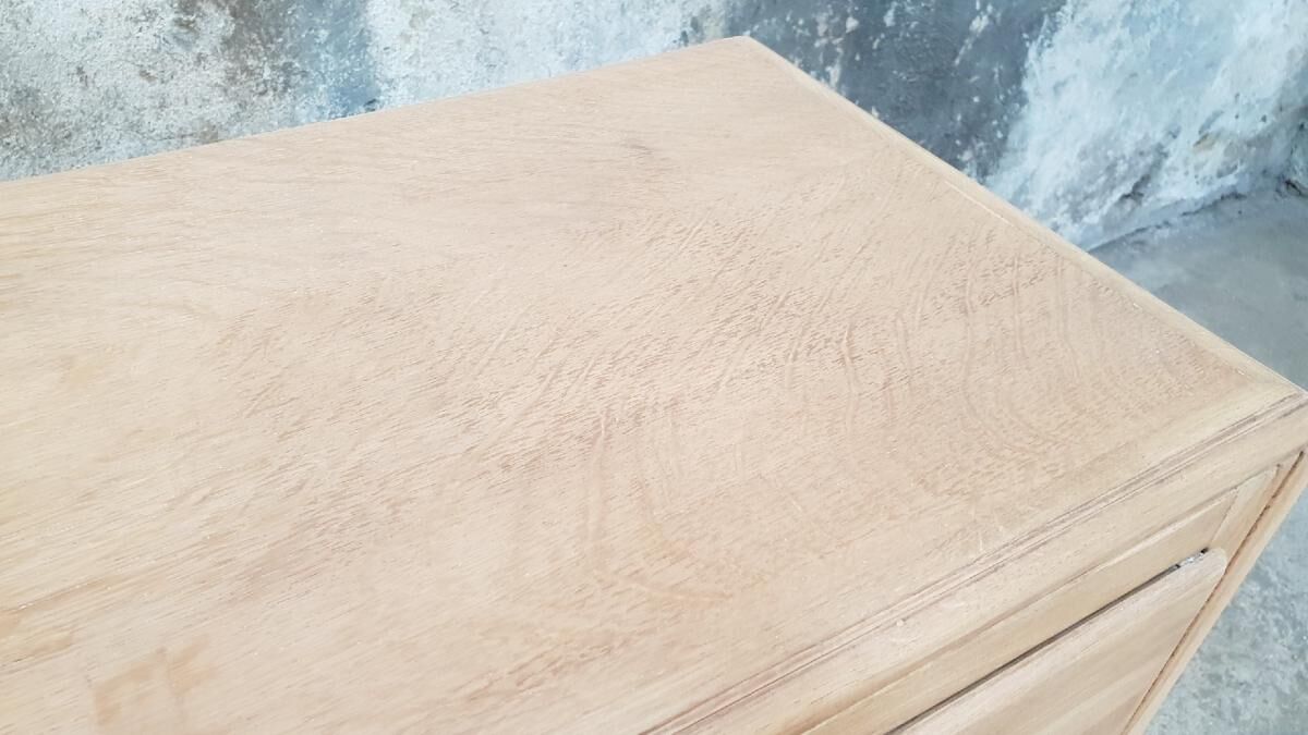 Vintage chest of drawers