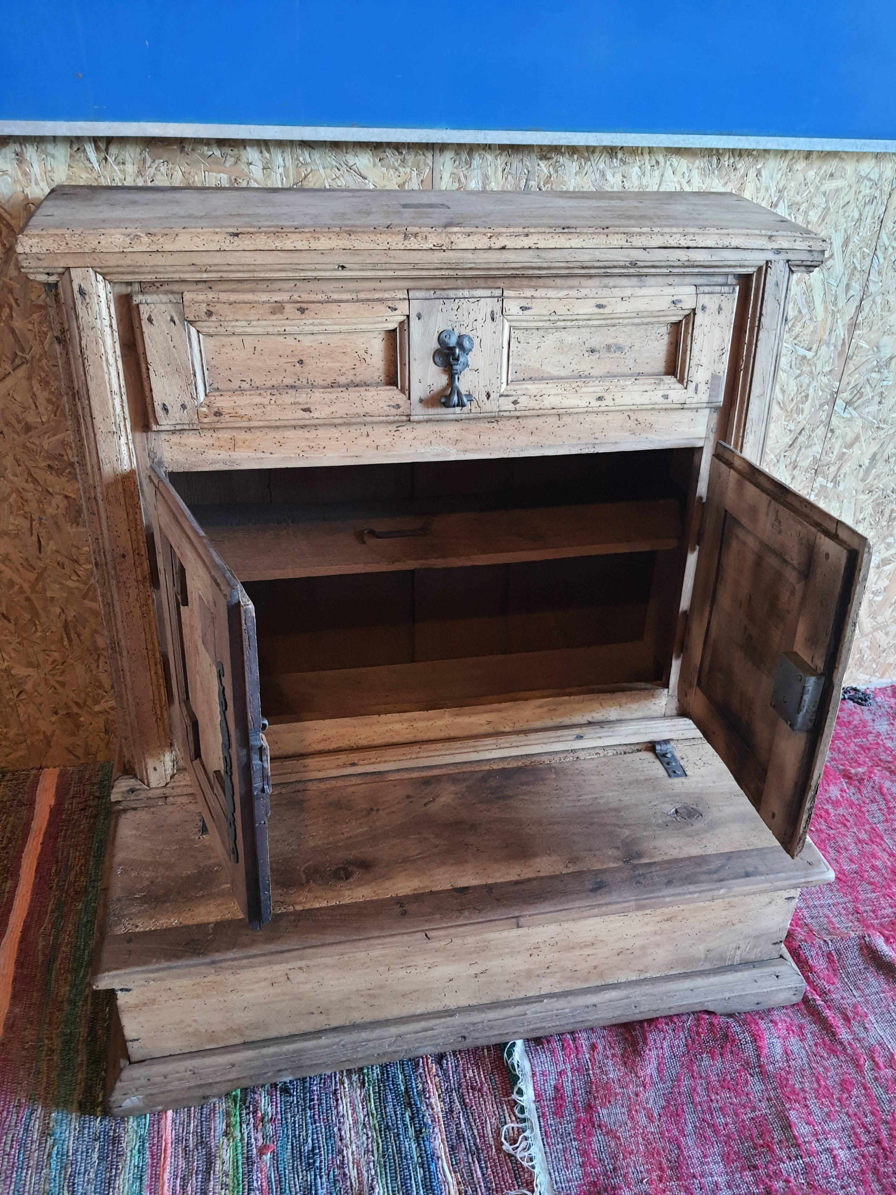 Trade furniture, presbytery