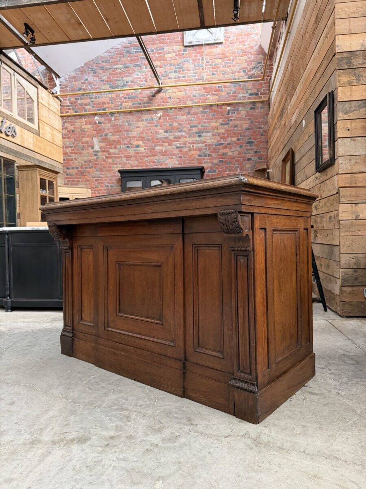 Oak shop counter from the early 20th century.