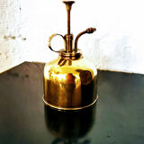 Brass spray