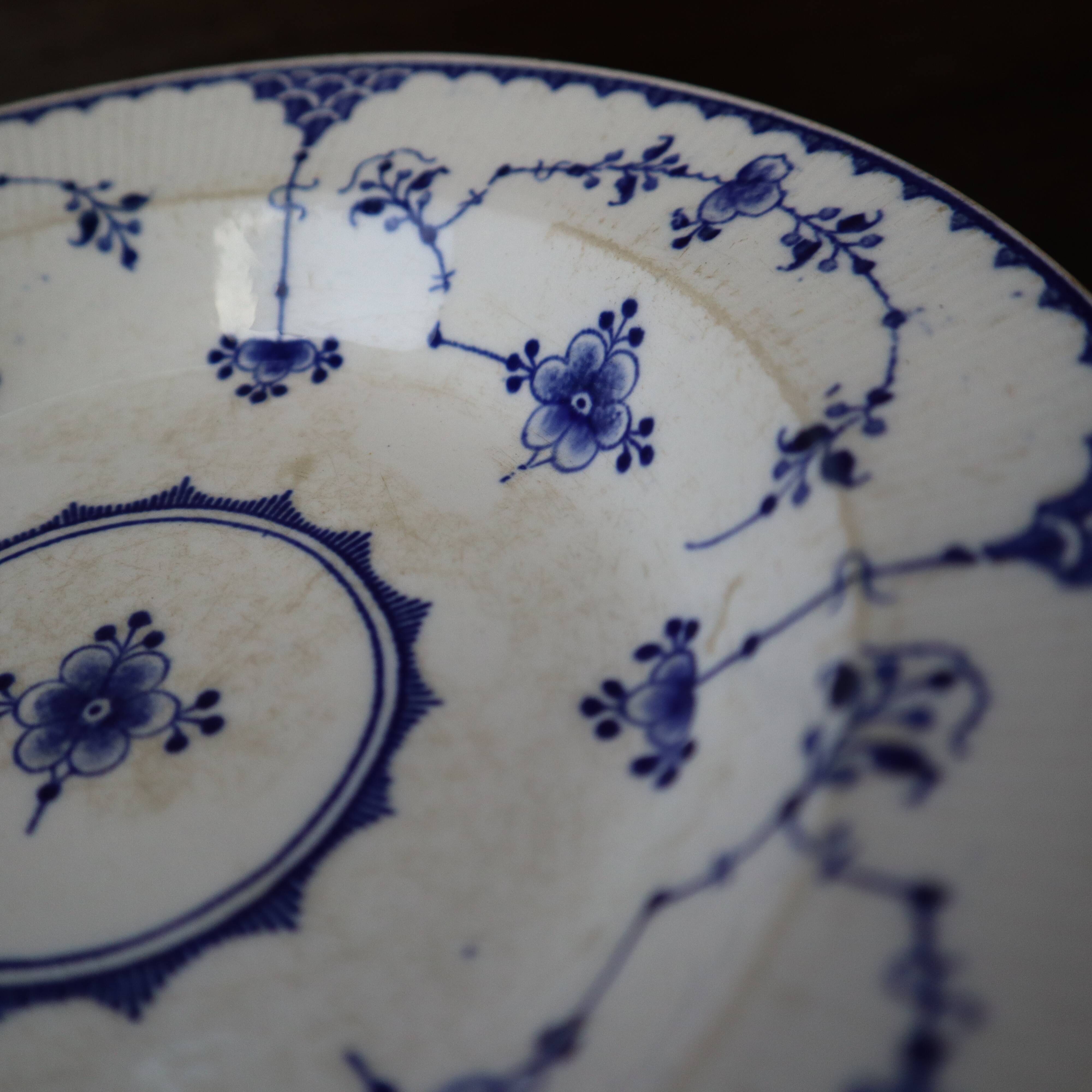 Gustavsberg ALVA plate circa 1909-1939 blue & white China Made in Sweden