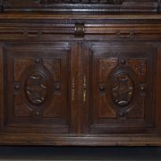 Armoire Néerlandaise Sculptée en Chêne Massif Début XIXe Siècle