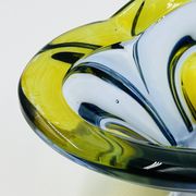 Coupe design en verre de Bohême Chribska