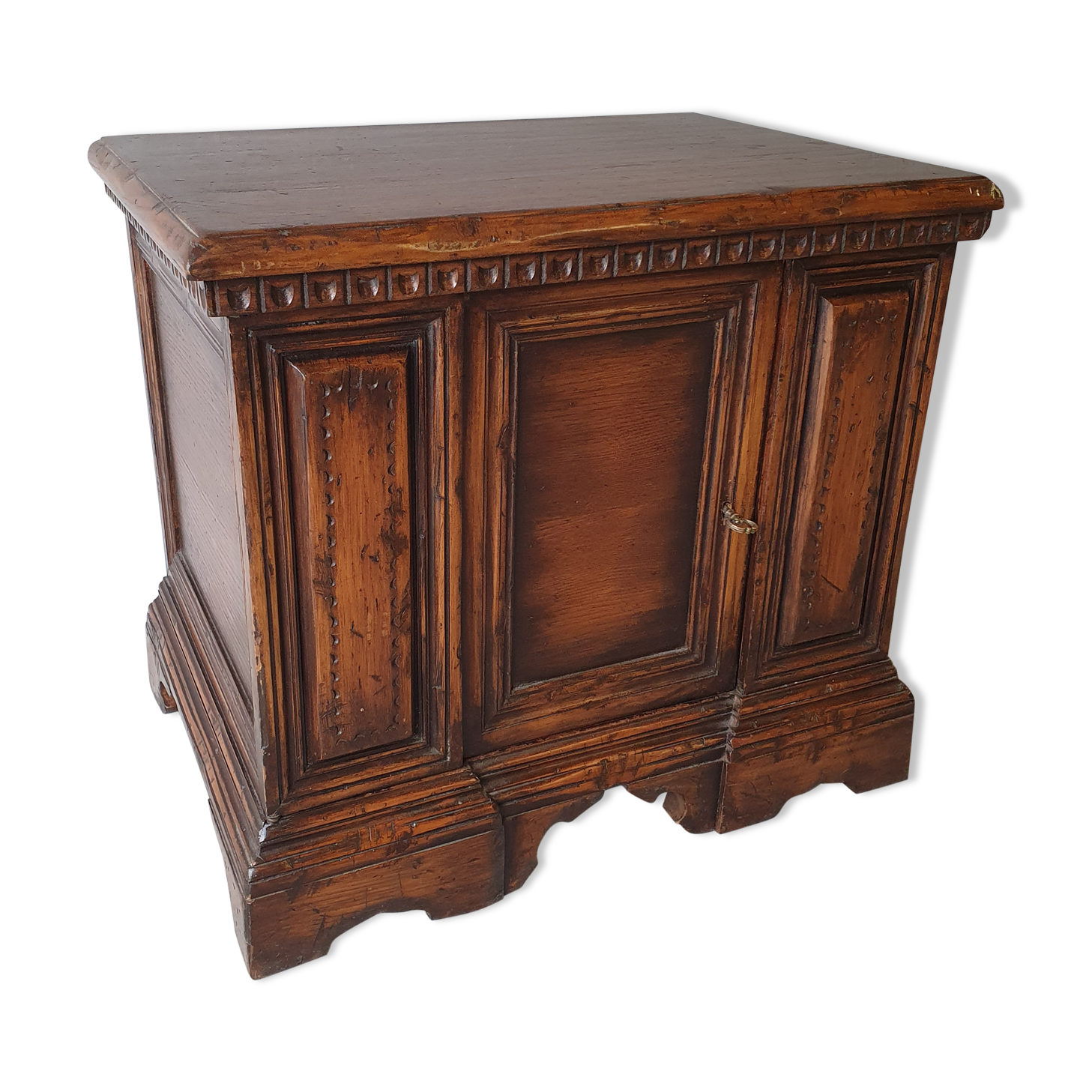 Solid wood bedside table
