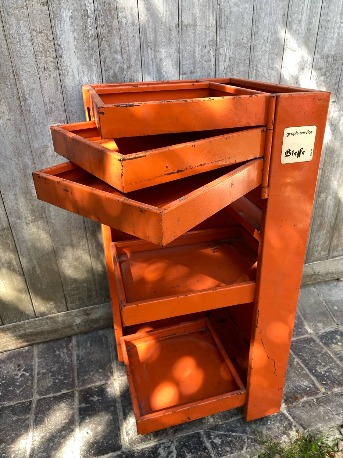 Bieffe architect metal furniture