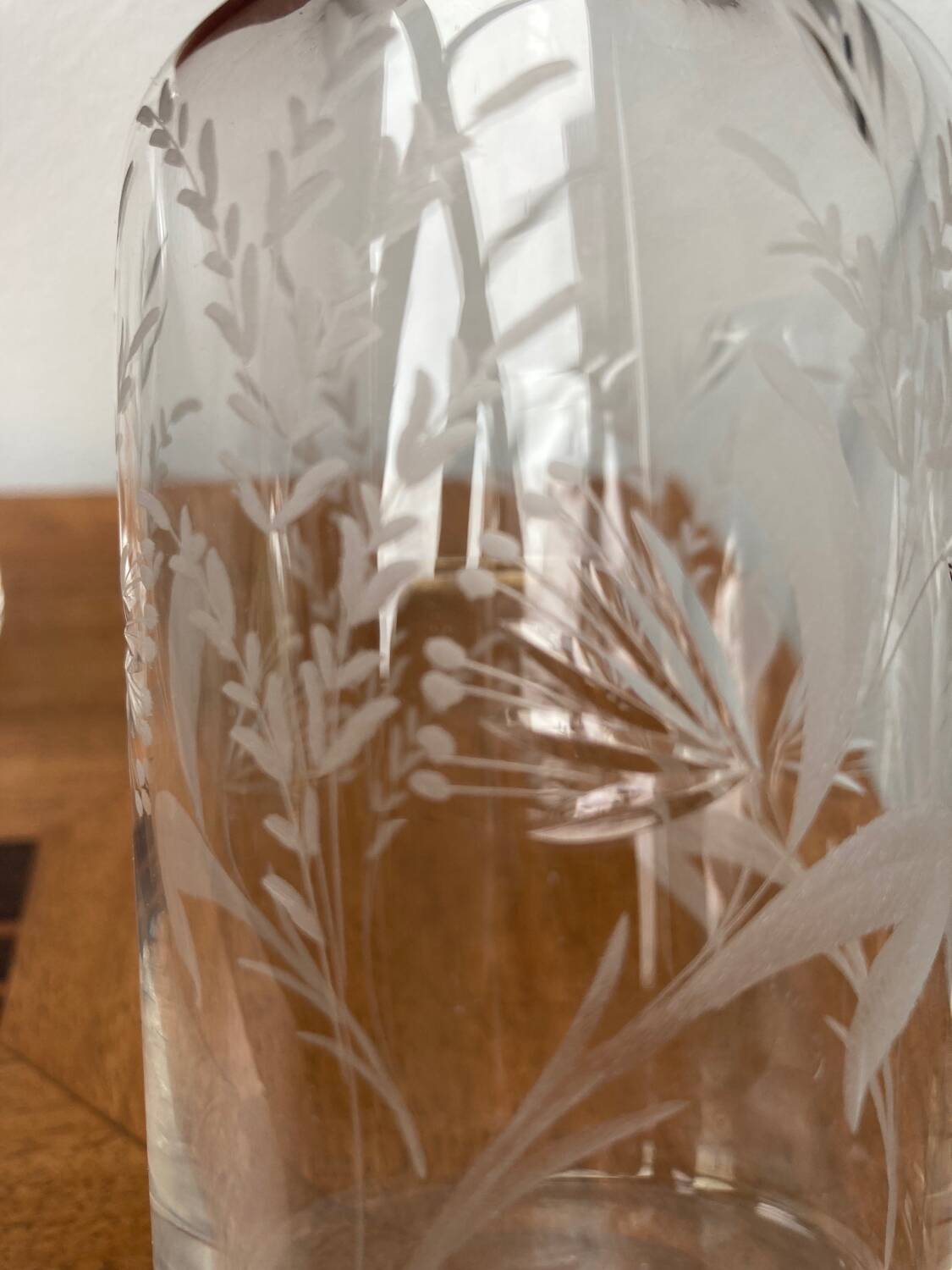Paire de carafes gravées Napoleon III