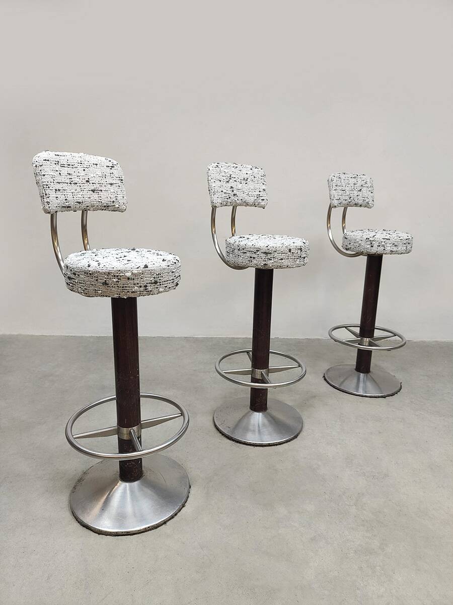 Vintage Italian design bar stools Bouclé Pedrali 1970