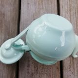 Enamelled sheet metal teapot