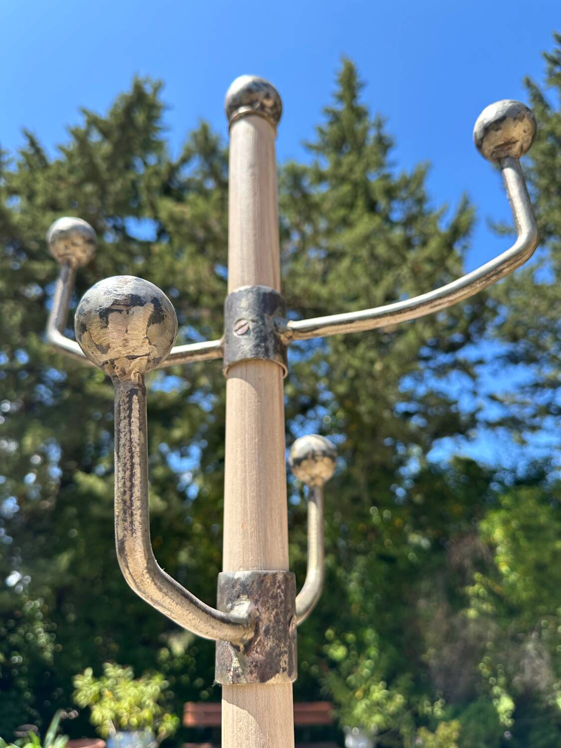 Porte-manteau en bois flotté artisanal