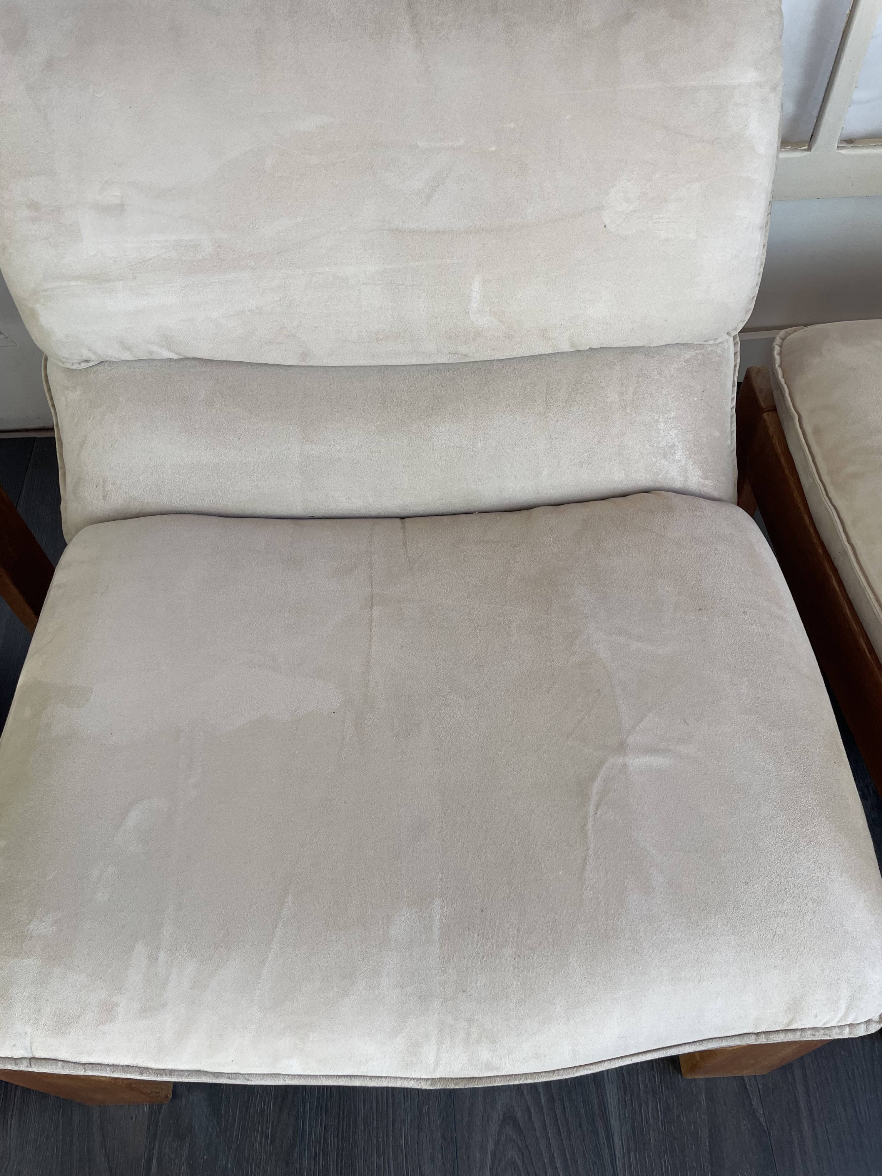 Canapé trois modules en alcantara beige