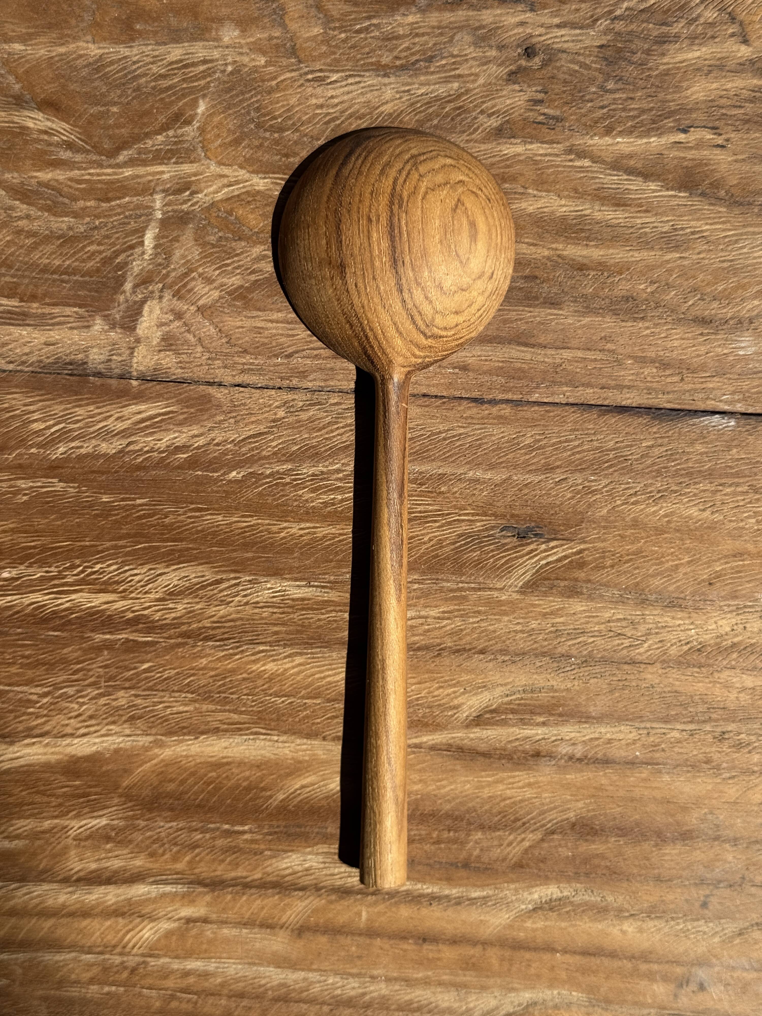 Small spoon, round kitchen utensil in teak L16 D2
