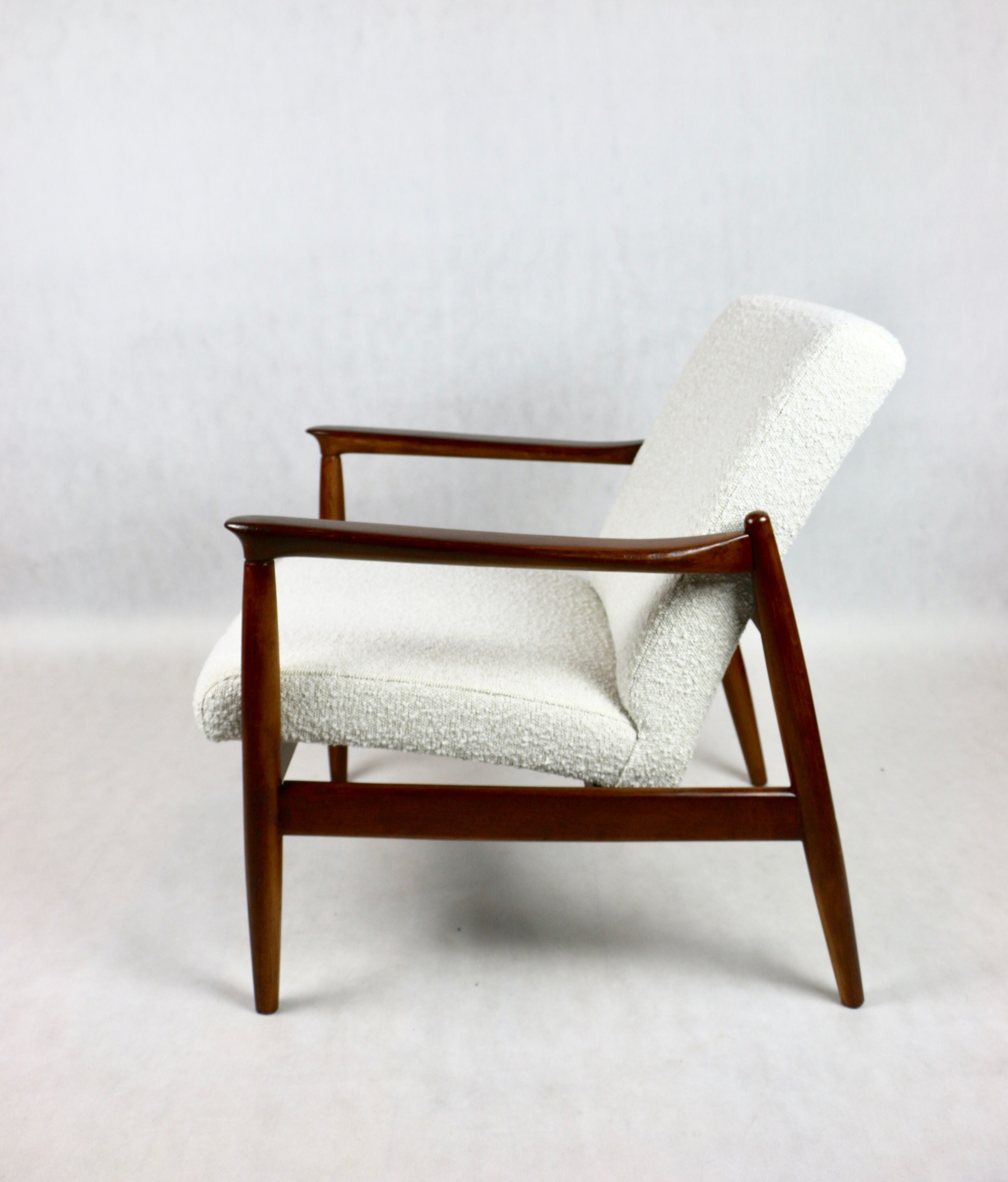White Boucle GFM-64 armchair by Edmund Homa, 1970s