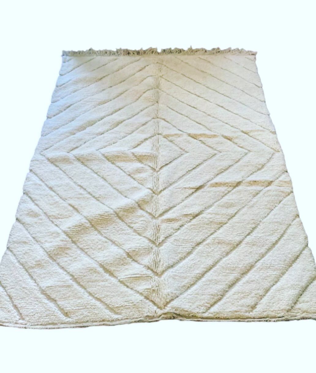 Berber carpet beni ouarain