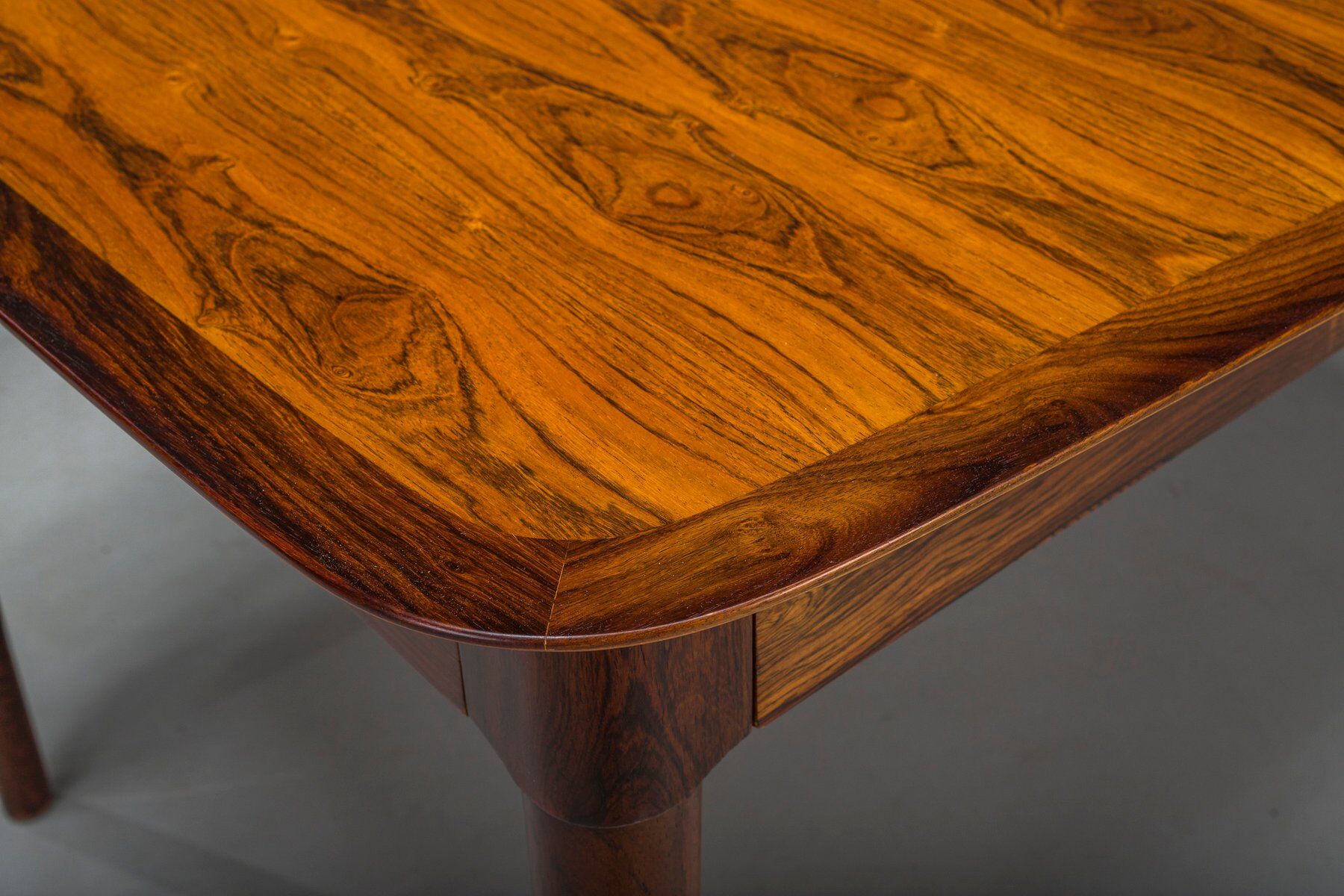 Mid-century modern rosewood dining table from Lübke, 1960s