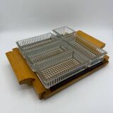 Appetizer tray with compartments