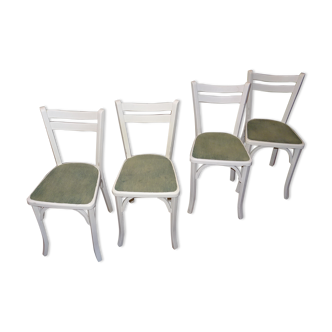 table and 4 mado chairs