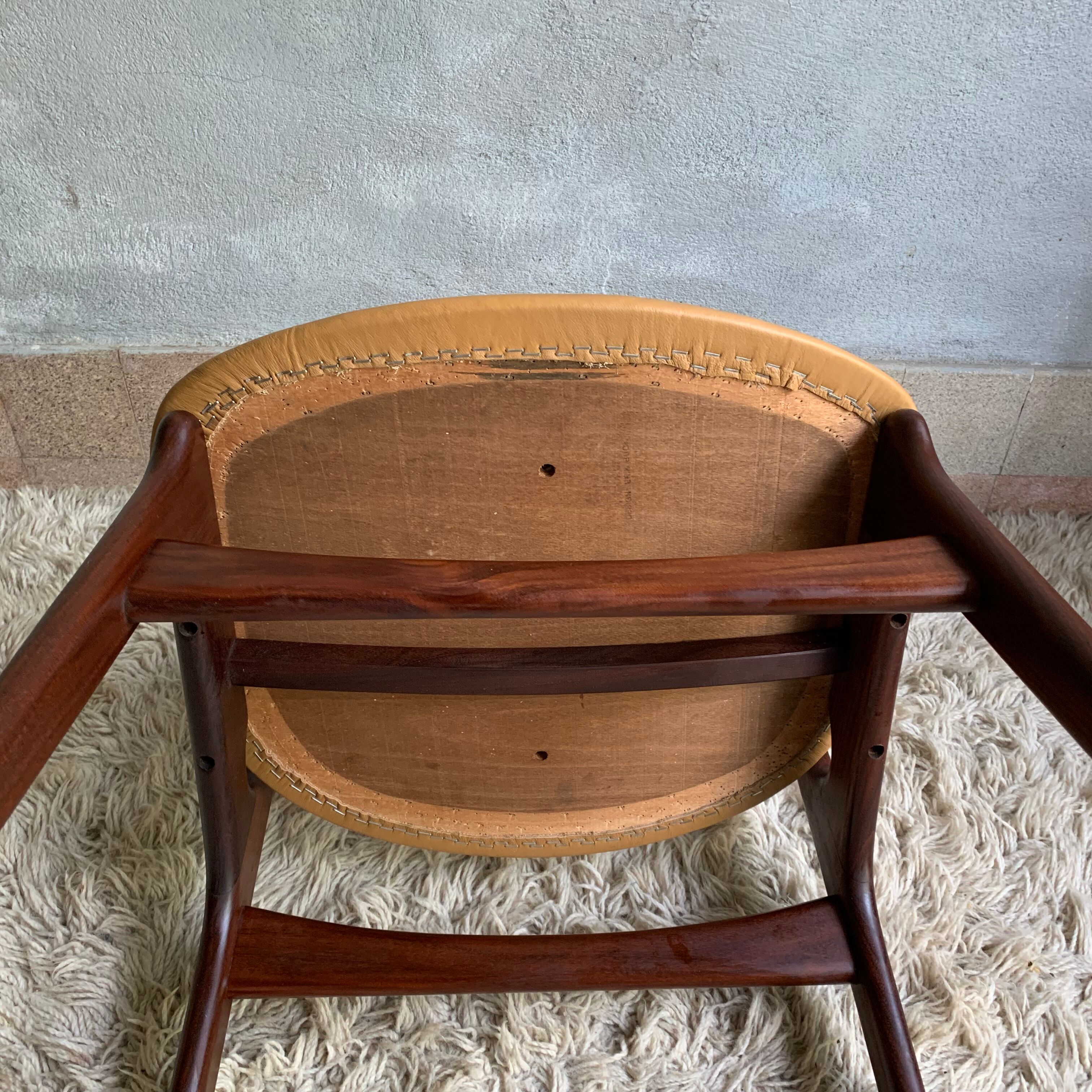 Scandinavian chair Erik Buch in teak and leather