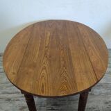Drop-leaf table