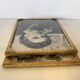 Paire de cadres photographies femme et homme