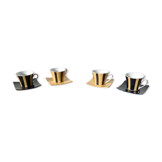 Set of 4 coffee cups