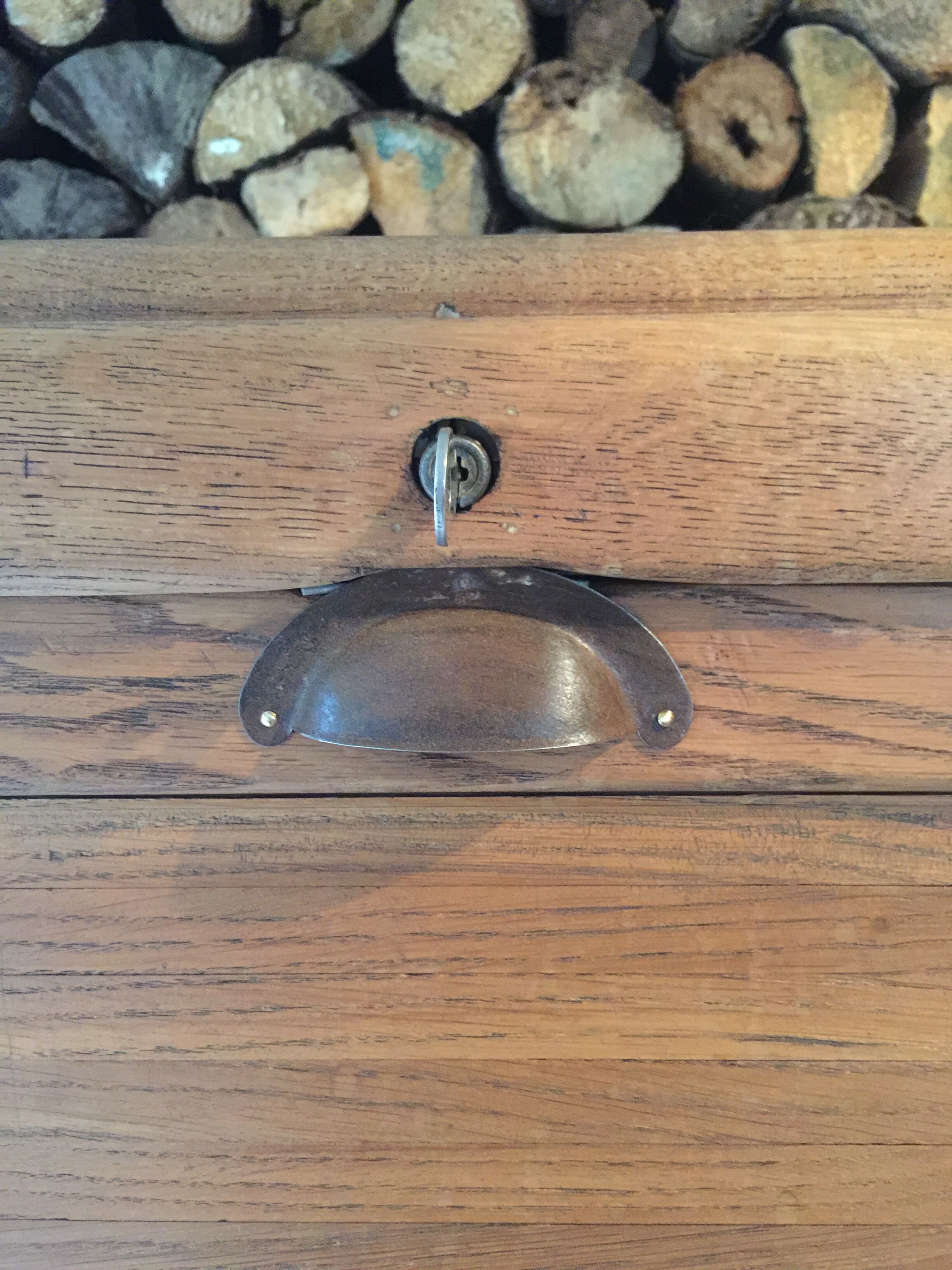 Light oak curtain binder