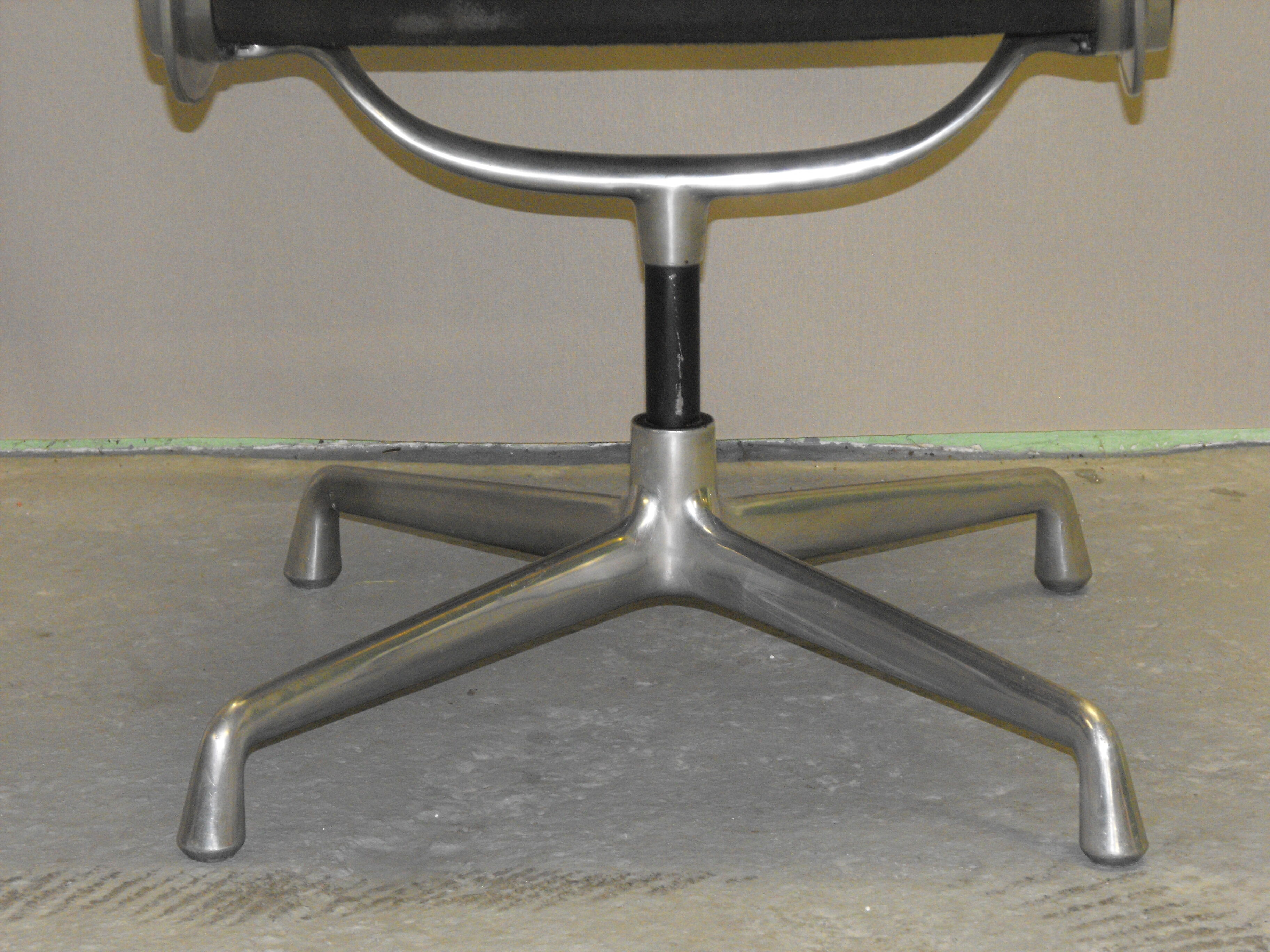 Soft pad by Charles & Ray Eames for Herman Miller 1970