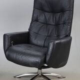 Modern Black Leather Swivel Armchair — Chrome Base — 2000s — H 107 cm