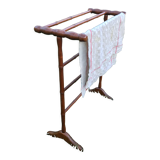 Vintage wooden towel rack with a bamboo look