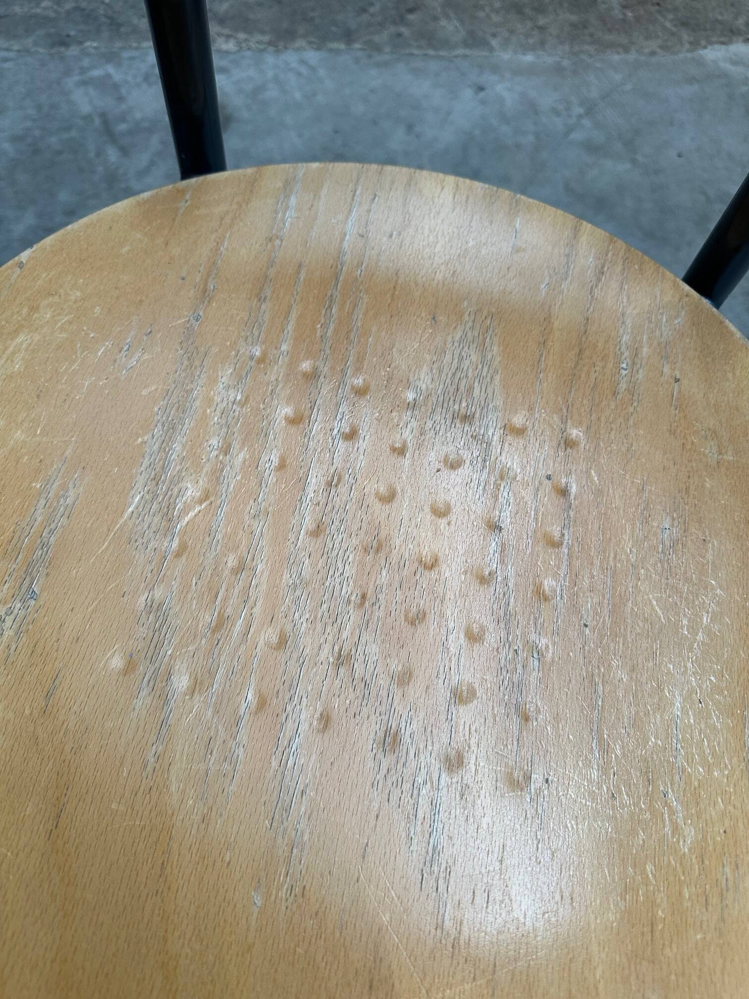 Suite de 6 chaises Années 80