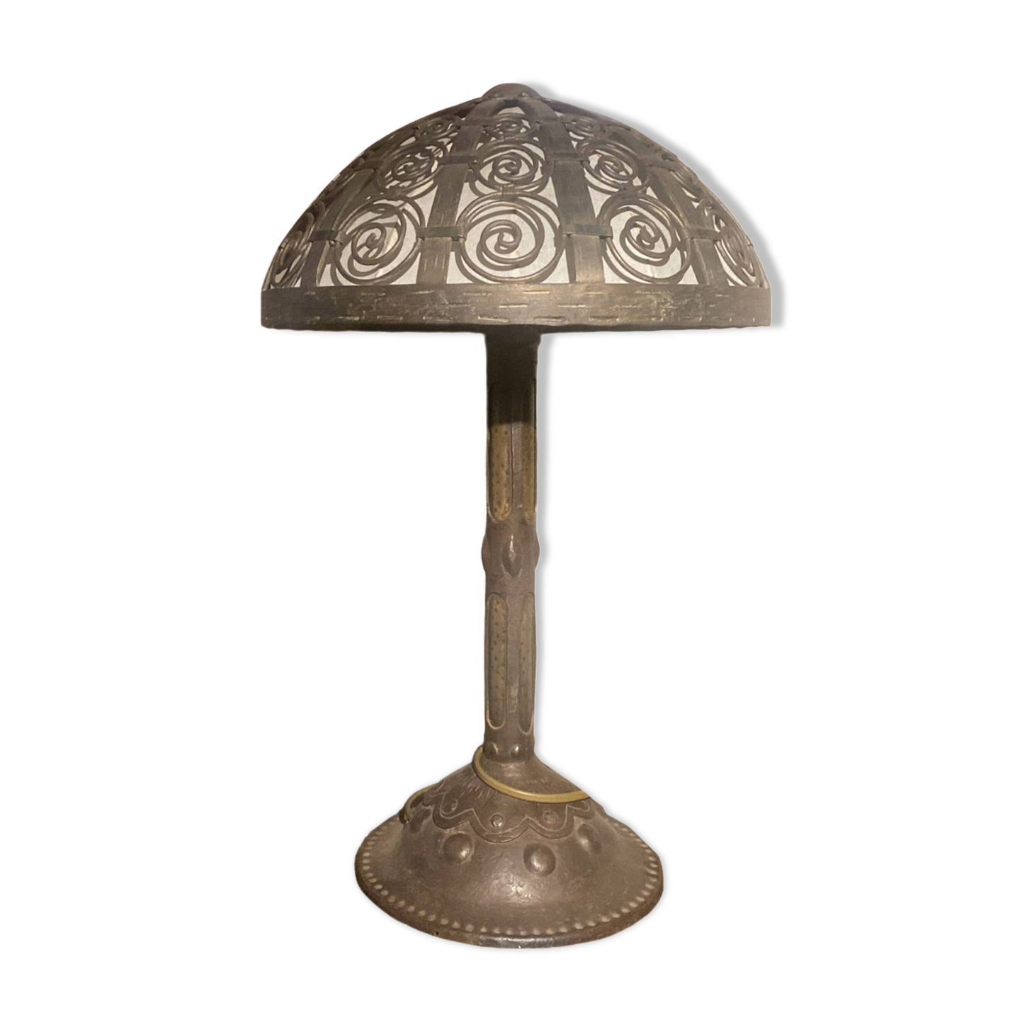 Art & Craft metal lamp