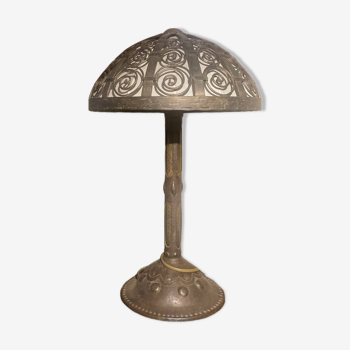 Art & Craft metal lamp