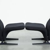 Set of 2 comfortable black vintage design armchairs