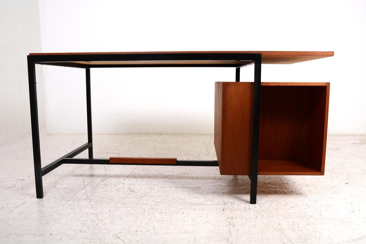 Bureau des années 50 en teck et métal.