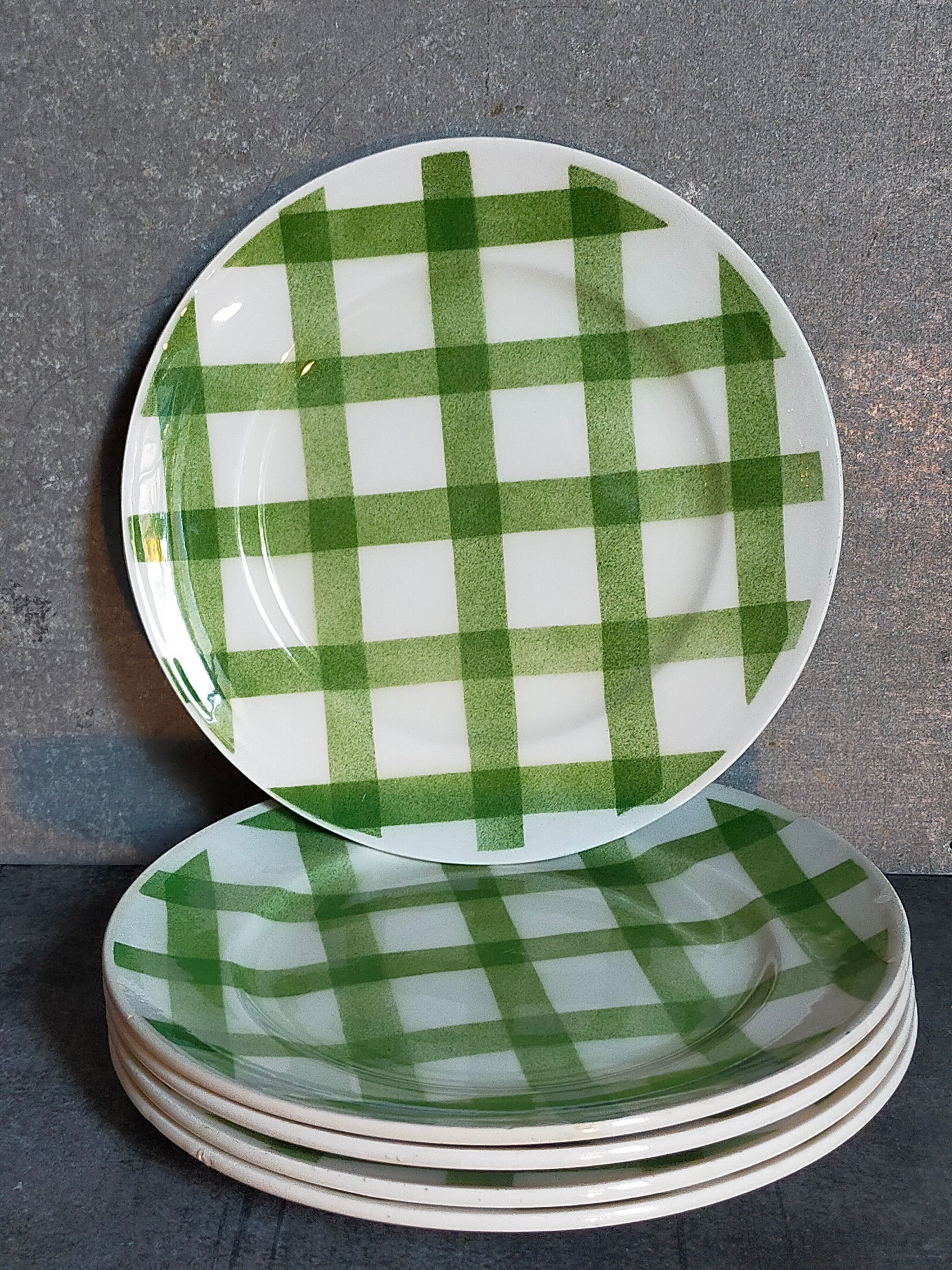 Five dessert plates Orchis-Moulin des Loups vintage checkered décor