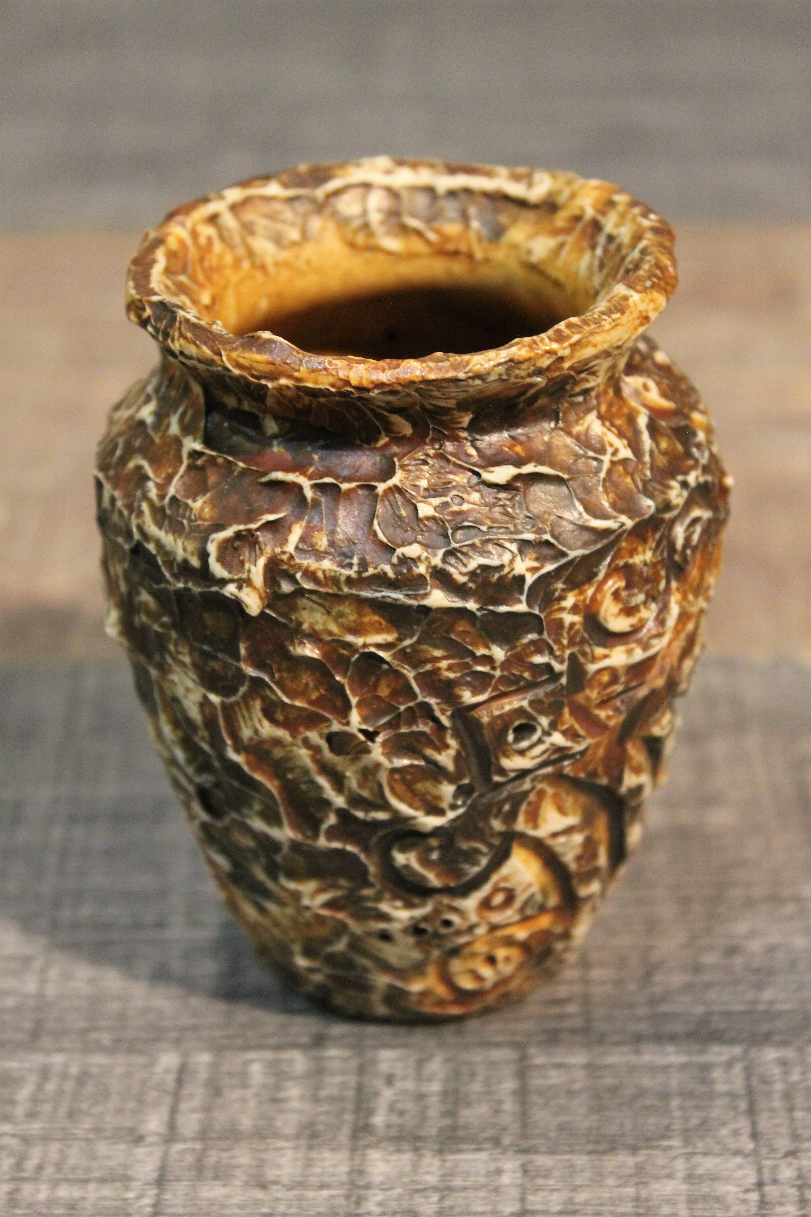 Decanter & ceramic glasses Basque Arroka 1950