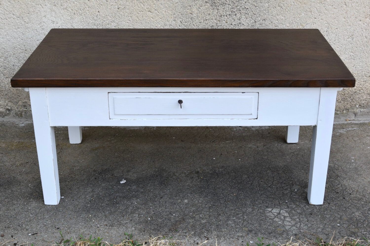 Coffee table countryside