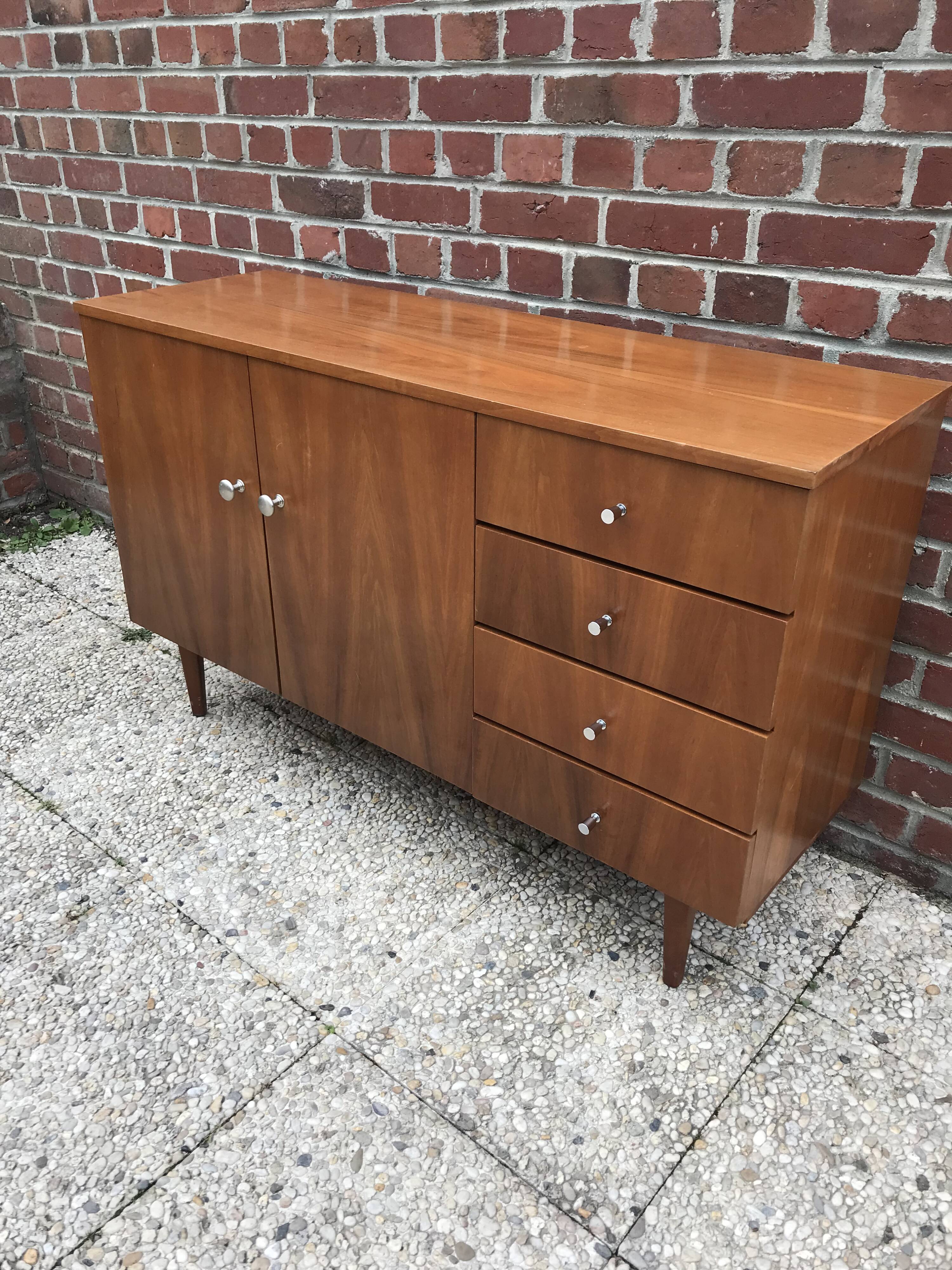Vintage chest of drawers