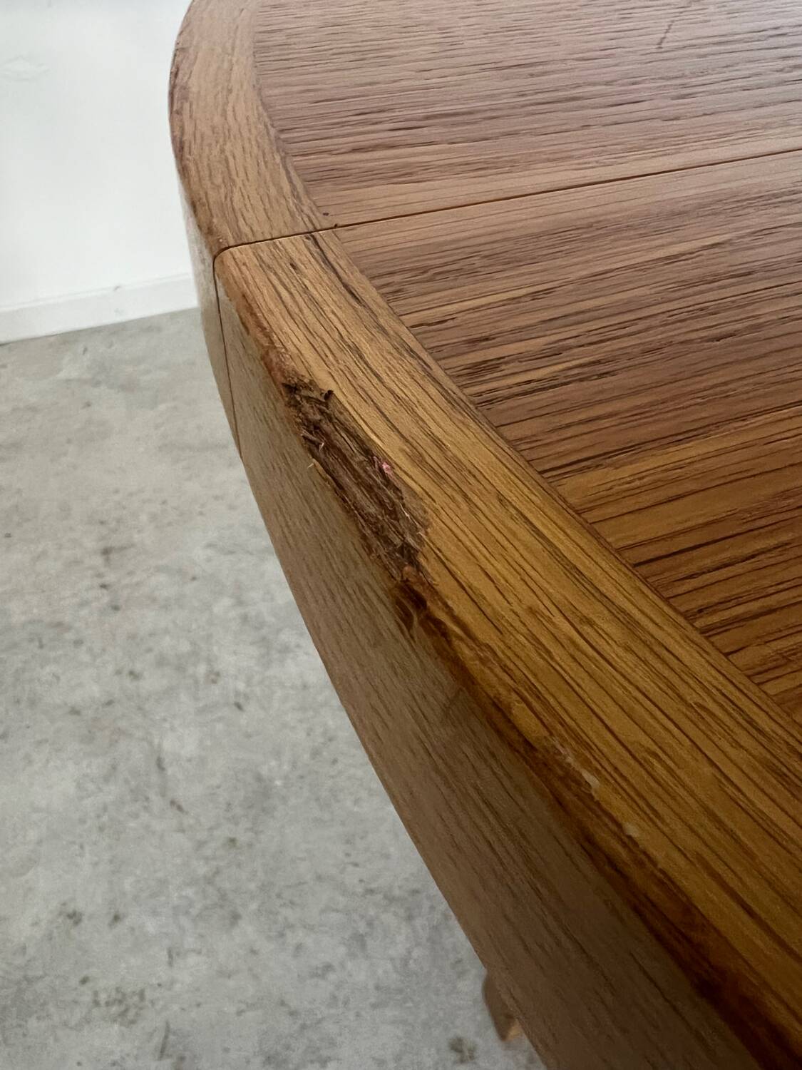 Vintage 70s Scandinavian design oak extendable table