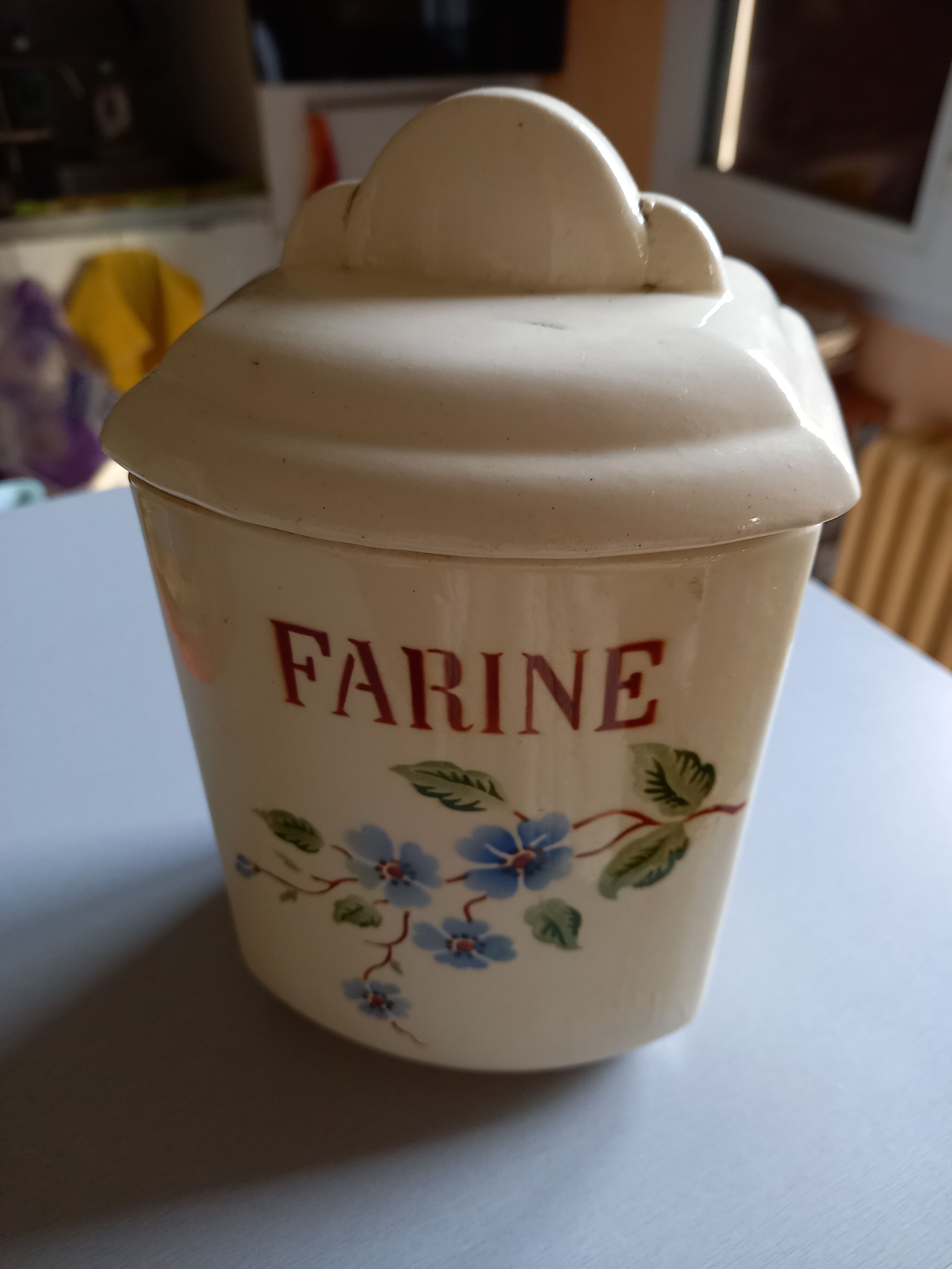 Vintage flour pot