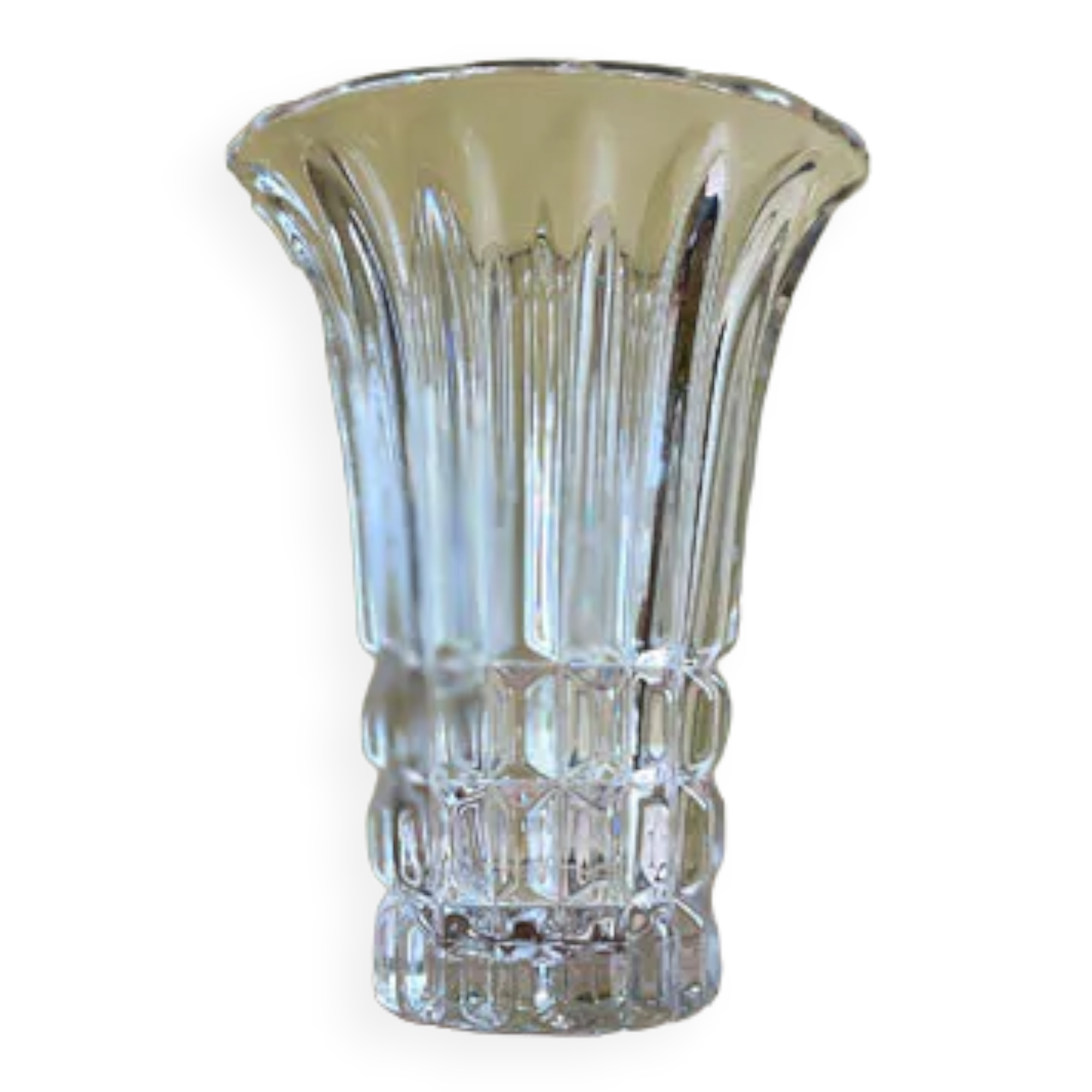Tulip vase in cast crystal