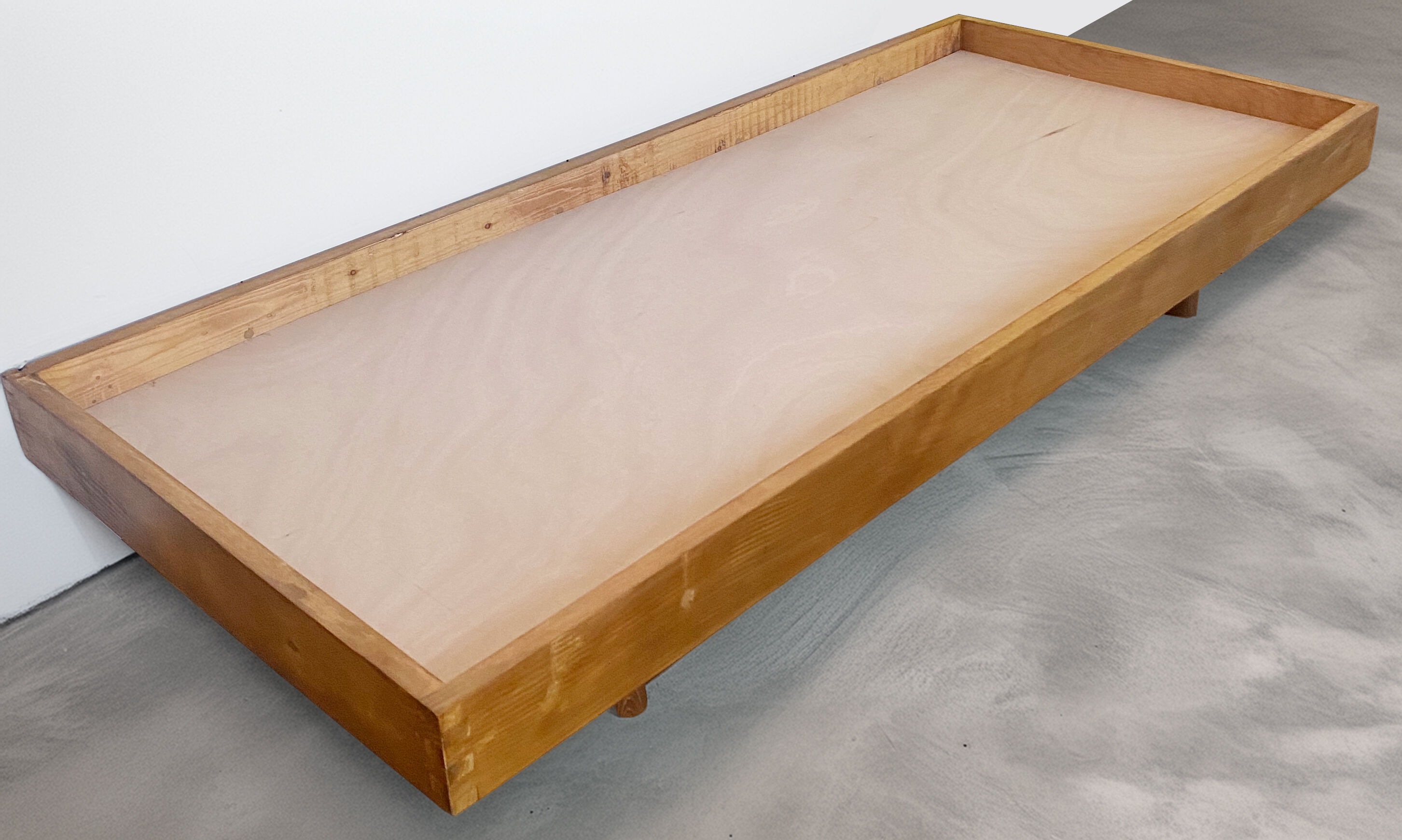 Daybed by Charlotte Perriand for Les Arcs, 1970