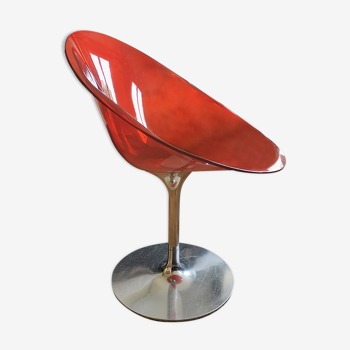 Chaise pivotante eros rouge design par Starck