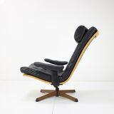 Mid-century swivel Chair by Gote Mobler, 1960's.