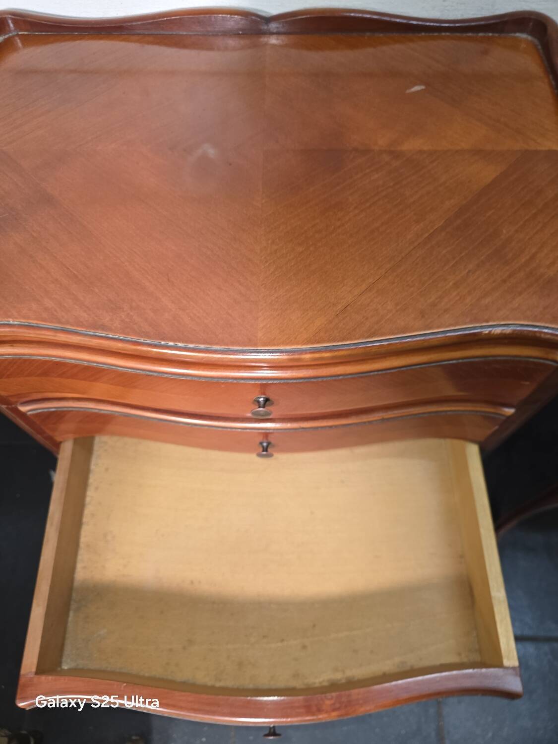 Pair of Louis XV style bedside tables in cherry wood marquetry.
