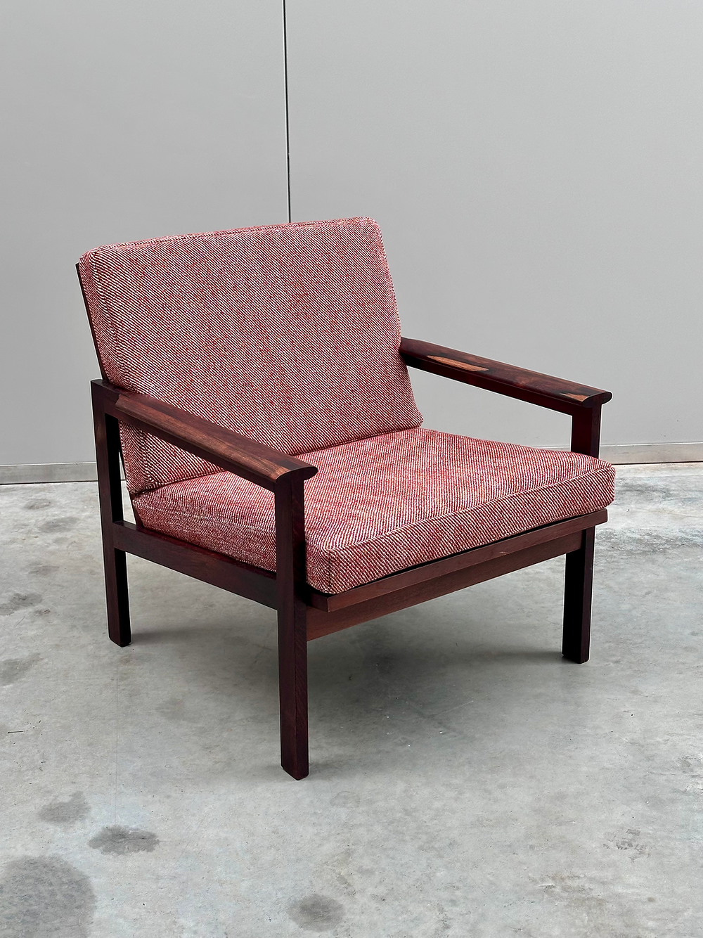 Fauteuil 'Capella' en palissandre, Illum Wikkelsø pour N. Eilersen, Danemark, années 60.