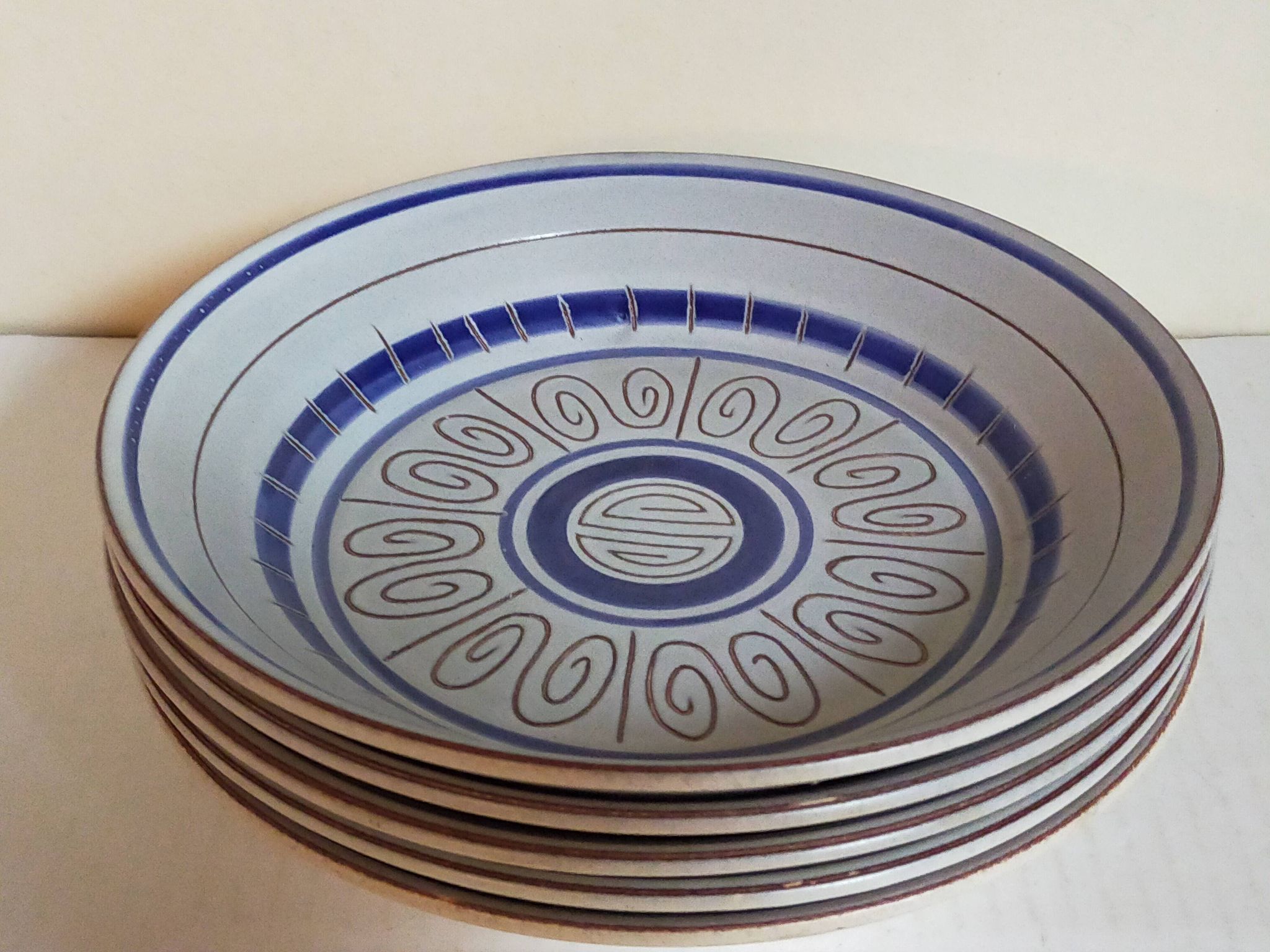 Cinq assiettes creuses céramiques M.B.F.A  PORNIC vintages service Daphné