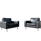 Lot de 2 fauteuils en cuir au design vintage