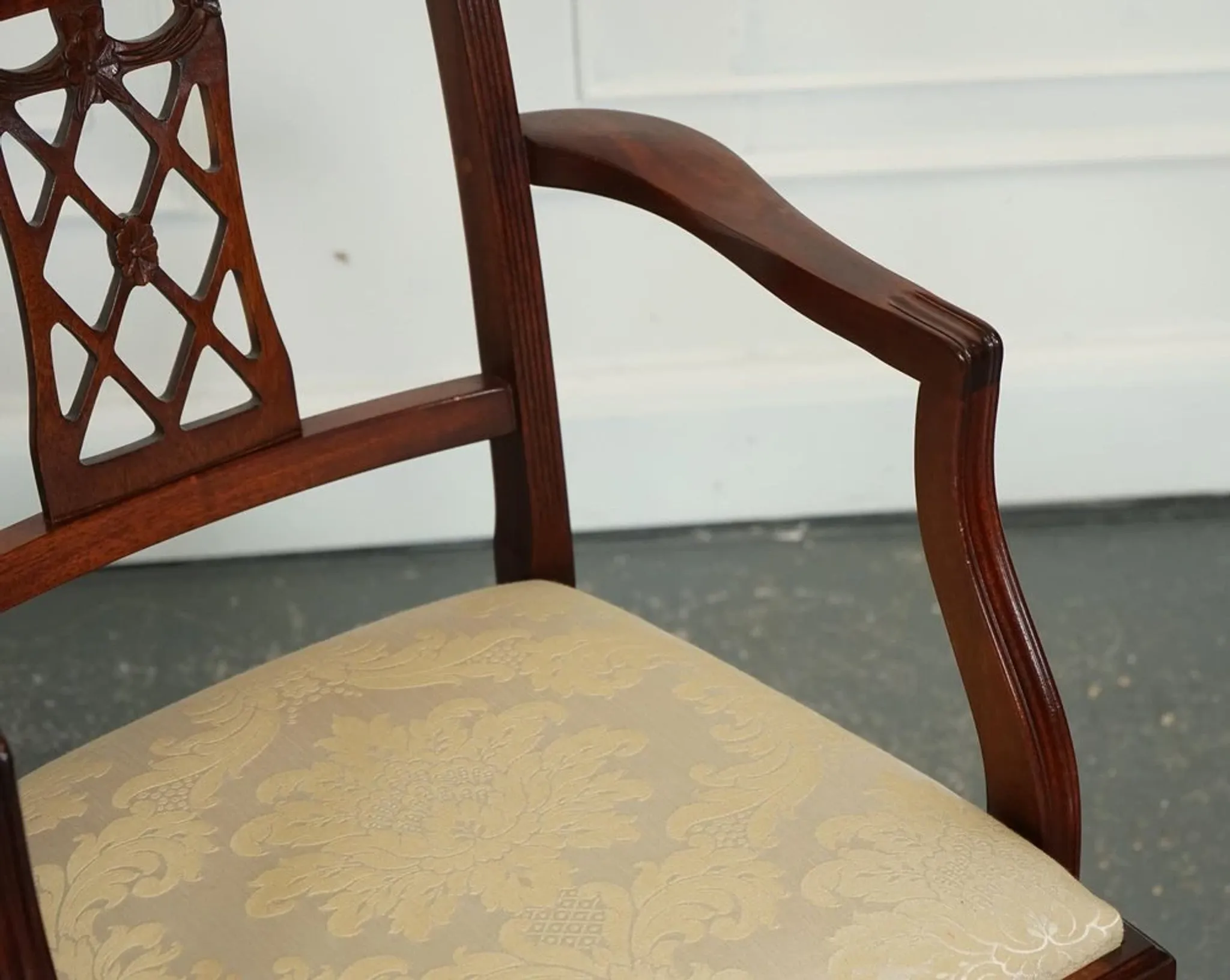 Chaises de Salle à Manger Hepplewhite avec Sièges Rembourrés Crème de Bevan Funnell, Set de 5